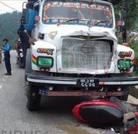टिपरको ठक्करबाट बुटवलको  युवतीको मृत्यु