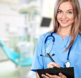 विद्यार्थीको विश्वास जितेकि ‘नर्स मिस’को कक्षा