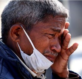 बसेको पालमा पानी पस्याे, खाने कुरा पनि सकियाे , घर जान पाउँ सरकार !