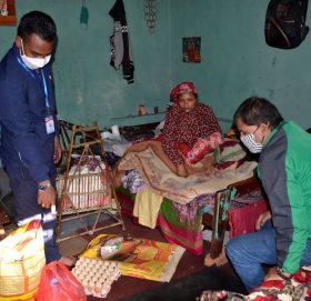 पाँच छोरी पाए पछि बुडाले छाडेर गए, युवा नेता राजु सुनार पुगेर दिए राहात सहित केही रकम