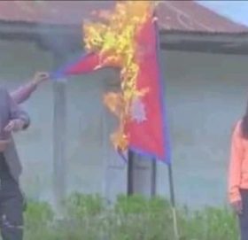 राष्ट्रिय झण्डा जलाउने ६ जना पक्राउ