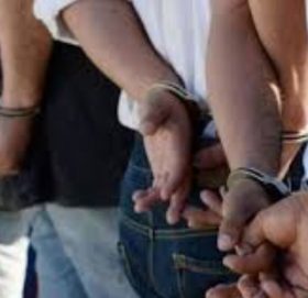 राष्ट्रिय झन्डा जलाउने र जातीयता भड्काउने गायकसहित ९ जना पक्राउ