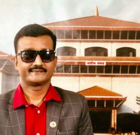 सांसद प्रदीप यादवलाई कोरोना संक्रमण पुष्टि