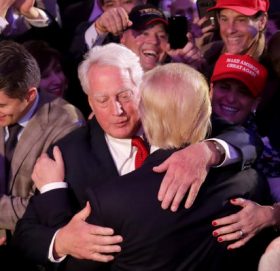 डोनल्ड ट्रम्पका भाइको निधन