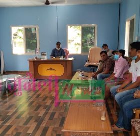 रासमले संचालन् गरेको फूड बैंकलाई रामेछाप उद्योग वाणिज्य संघद्वरा खाद्यन्न सहयोग