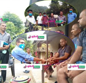 मृतक कार्कीको परिवारलाई सवारी चालक समितिको आर्थिक ५० हजार सहयोग