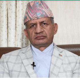 परराष्ट्र मन्त्री ज्ञवालीलाई सरकार प्रवक्ताको जिम्मेवारी