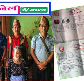 आफू सुकुम्बासी बन्दै विद्यालयलाई निःशुल्क जग्गा दान