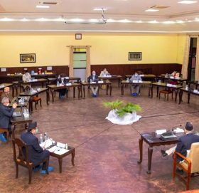 अबदेखि सरकारी अस्पतालमा कोरोना संक्रमितहरुको निशुल्क उपचार हुने