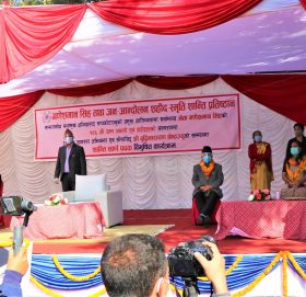 स्वार्गीय नेता गणेशमान सिंहको १०६ औं जन्मजयन्तीमा सभामुख सापकोटाद्वरा माल्यार्पण [फोटोफिचर]