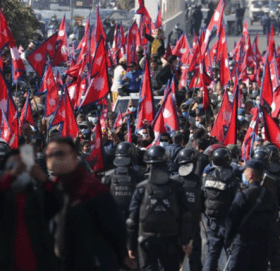 सुर्खेतमा राजतन्त्रको पक्षमा प्रदर्शन