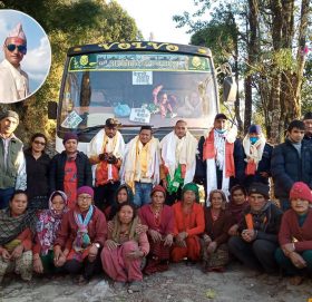 वडा अध्यक्ष लामाको पहलमा चुचुरेमा नियमित अरनिको बस पुग्यो (फोटोफिचर)