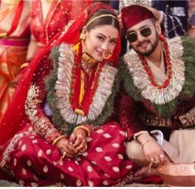 अन्तत : मैलेनी सिन्दुर भरे, यस्ती देखिन् श्वेता दुलही भेषमा (तस्विरहरु)