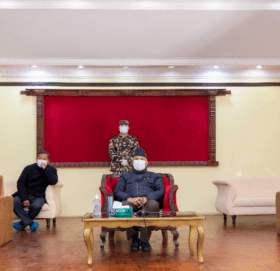 ओलीले गरे सांसदहरुलाई संसद विघटनको ब्रिफिङ्  छलफल जारी