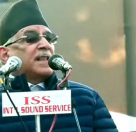 नेकपा अध्यक्षद्वयले कोरोना बिरुद्धको खोप लगाए