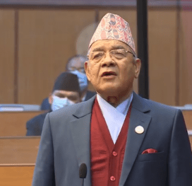 राष्ट्रिय सभामा बोल्दै बामदेवले भनेः प्रधानमन्त्रीले संसद् भंग गर्दा मलाई थाहा दिएनन्