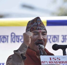 ओलीलाई विदेशीका ‘एजेन्ट’ भनेको प्रति कमल थापाको आश्चर्य : समर्थन फिर्ता नलिने लाजमर्दो राजनीति!