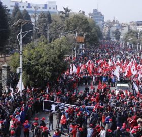 यस्तो देखियो प्रचण्ड-नेपाल समुहको प्रर्दशन आठ तस्बिरमा