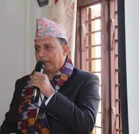 मन्त्री ढुङ्गेल चैत्र २७ गते बाम्तीभण्डार जादै