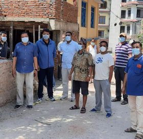 गोकर्णेश्वोरका  जनप्रतिनिधिहरु जनताको घर घरमा,  बिरामी भेटघाट, विकास निर्माण अबलोकन