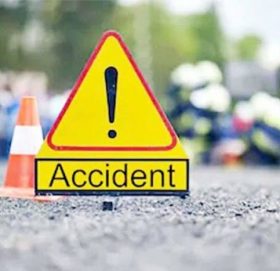 उदयपुरमा रुख लडेर अटोलाइ किच्दा एक सवार महिलाको मृत्यु