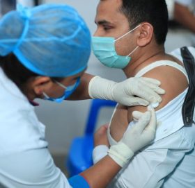 जापान र भुटानले उपलब्ध गराएको अस्ट्राजेनेका  खोप आजबाट लगाइदै