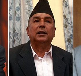 कांग्रेस सभापतिको निवास बुढानिलकण्ठमा कांग्रेसका तिन शिर्ष नेताहरु बैठक बस्दै,