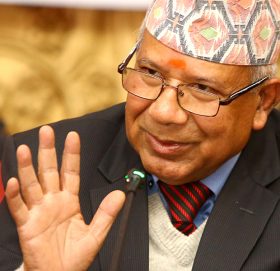 “१० बुँदेको भ्रममा नपर्न आग्रह गर्छु, ‘यो अधुरो छ, अपुरो छ|”- माधवकुमार नेपाल