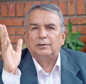 सभापतिको साझा उम्मेदवार चयनलगायतका लागि पौडेल पक्षका नेताहरुको बैठक जारी