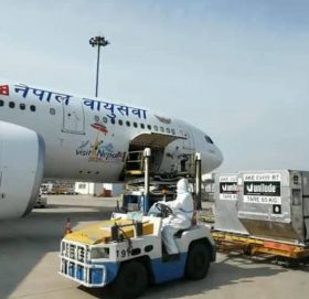 कोभिडविरुद्धको  एस्ट्राजेने खोप थप  ८ लाख डोज  जापानले नेपाललाई पठाउदै