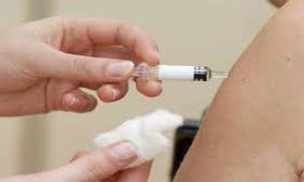 प्रवेशपत्रको आधारमा विद्यार्थीहरुलाई खोप दिन शुरु