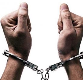 नक्कली पेस्तोल देखाइ धम्की दिएको अभियोगमा दुइ किशोर पक्राउ