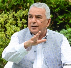 महाधिवेशन अन्योलमा परेपछि पौडेलले बोलाए जिल्ला सभापतिहरुको भेला