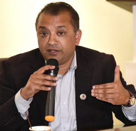 ‘ प्रधानमन्त्री ज्यु मन्त्रिपरिषदलाई पूर्णता किन नदिएको ?’-गगन थापा