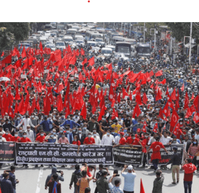 एमसीसीलाई राष्ट्रघाती भन्दै आएको विप्लव समूहले गर्यो MCC बिरुद्ध सडक प्रदर्शन