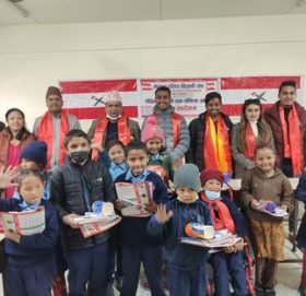 नेपाल दलित बिधार्थी संघद्वारा  खगेन्द्र आधारभूत विद्यालयलाई शैक्षिक सामाग्री तथा हर्ल्किस वितरण