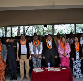 भ्रष्टाचारमा जुनसुकै दल, परिवार तथा ओहोदाका व्यक्ति संलग्न भएपनि कारबाही हुन्छ : गृहमन्त्री” श्रेष्ठ