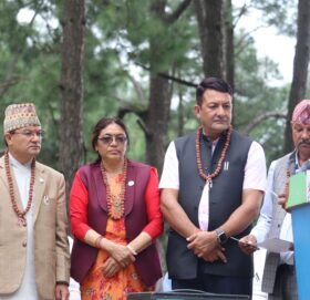 राष्ट्रिय सहिद तथा शान्ति पार्क निजामति स्मारक सामुदायिक वनको पुस्तक बिमोचन, वन मन्त्रीले गरे प्रसंशा